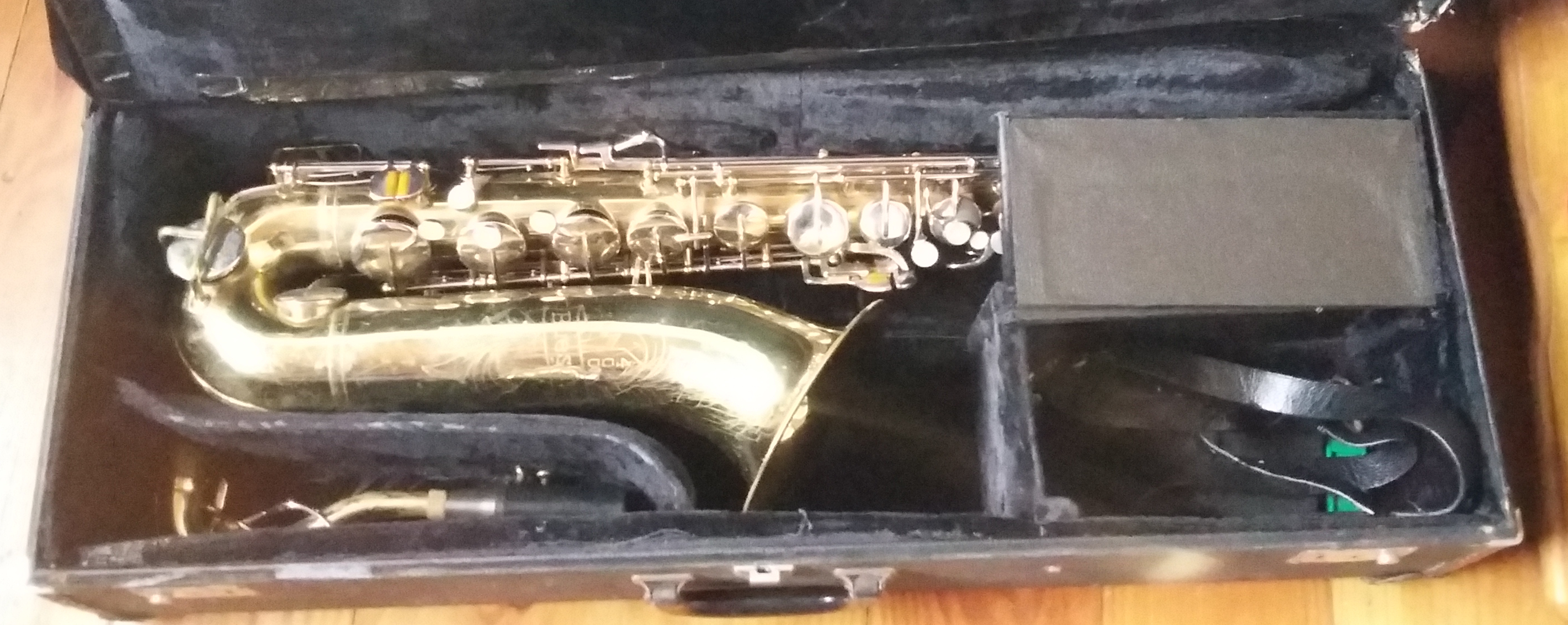 Beuscher tenor saxophone